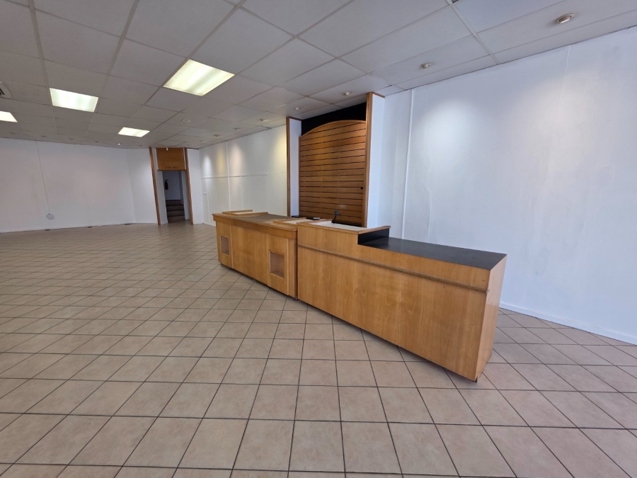 To Let commercial Property for Rent in Reitz Free State